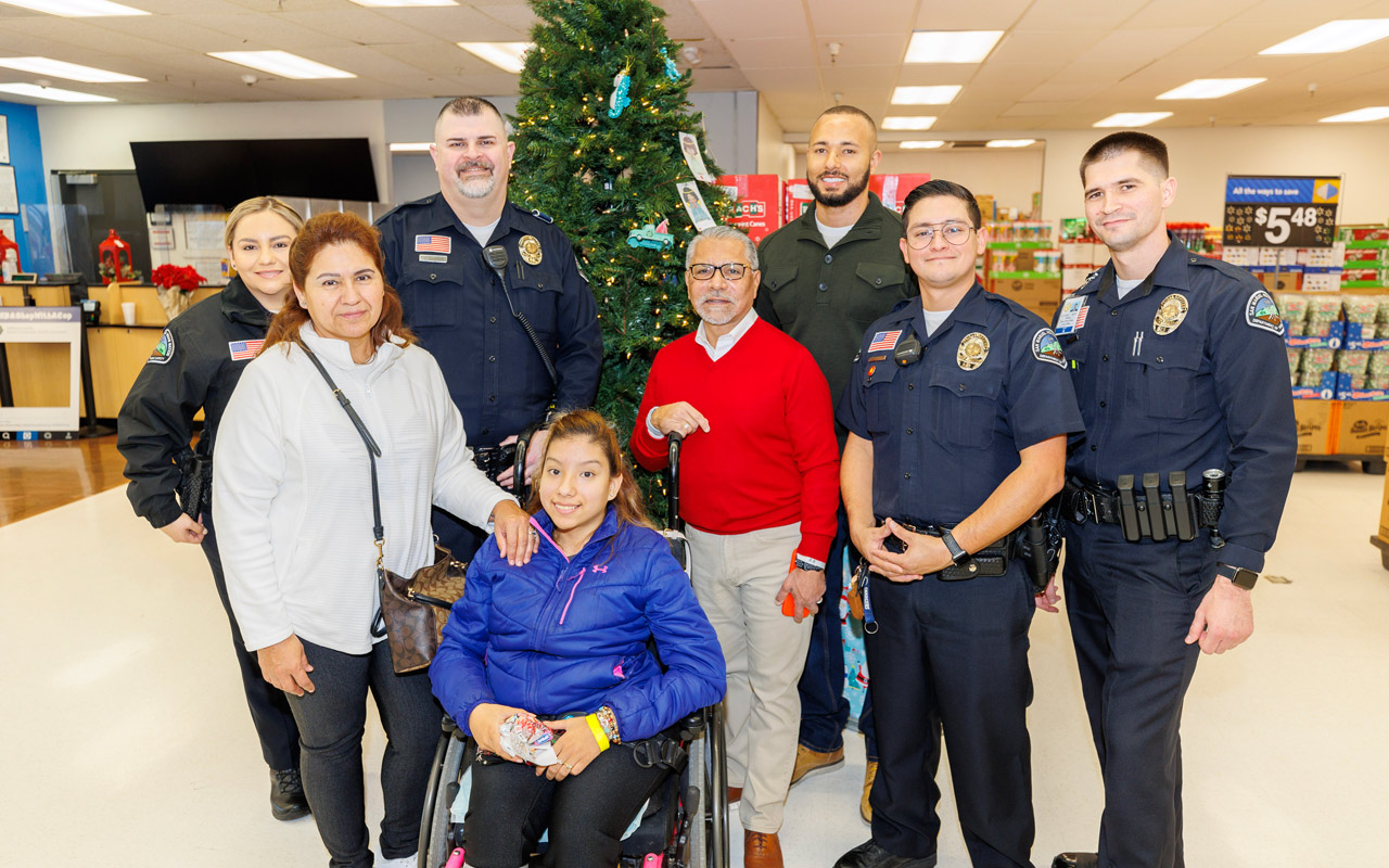 Holiday Joy With Shop With A Cop